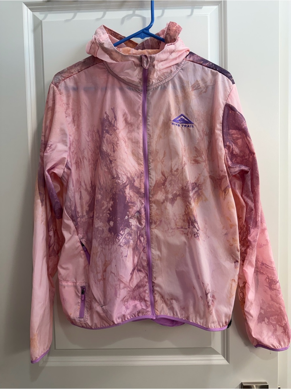 Nike Trail Windbreaker - Women’s Large